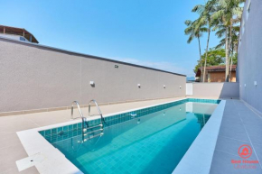 BH11: 1 Quadra d Praia, Ar, Churrasqueira, Piscina